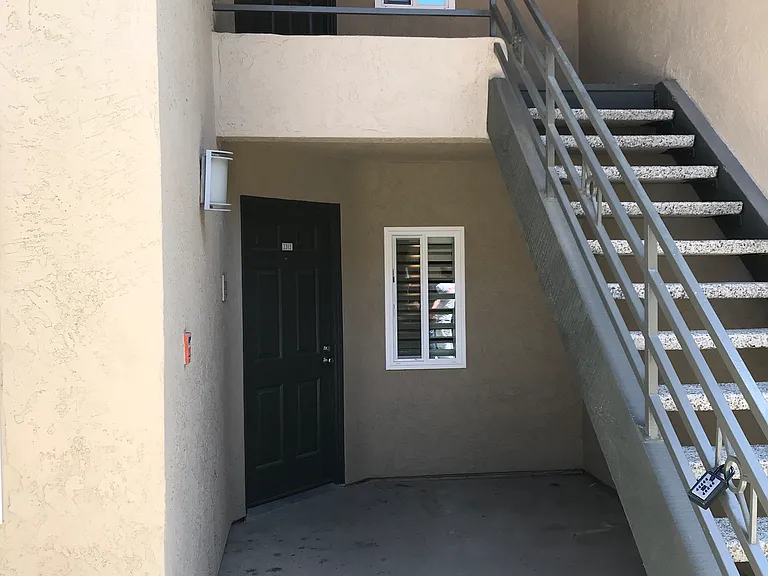 7405 Charmant Dr #2313 — Photo 2