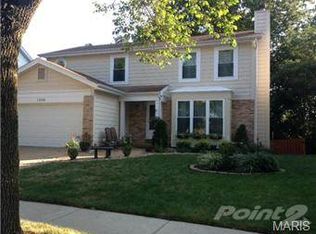 1509 Greenfield Crossing Ct, Ballwin, MO 63021