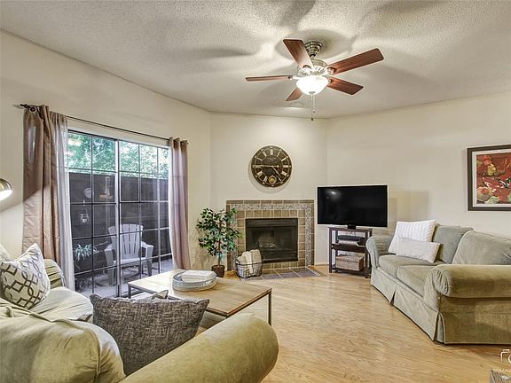 3rd image of 5757 E University Blvd APT 27C