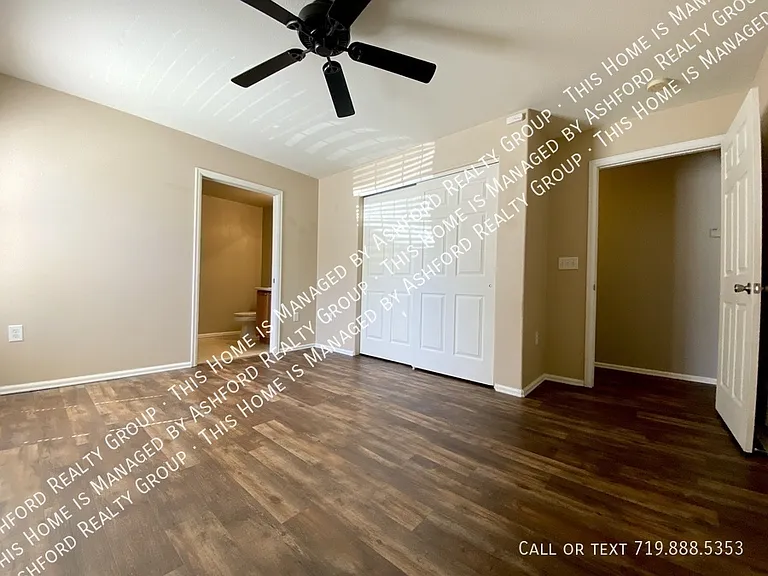 464 Ellers Grv — Photo 24