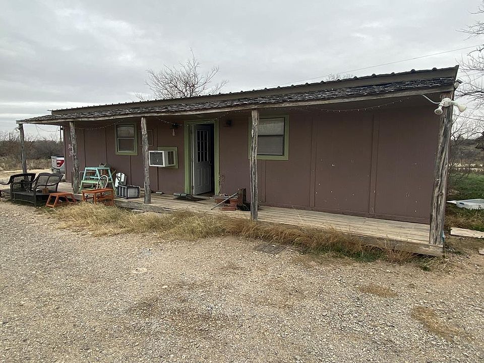 1st image of 19801 State Highway 83