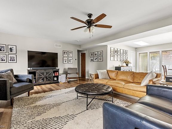 5th image of 111 Chippewa Dr