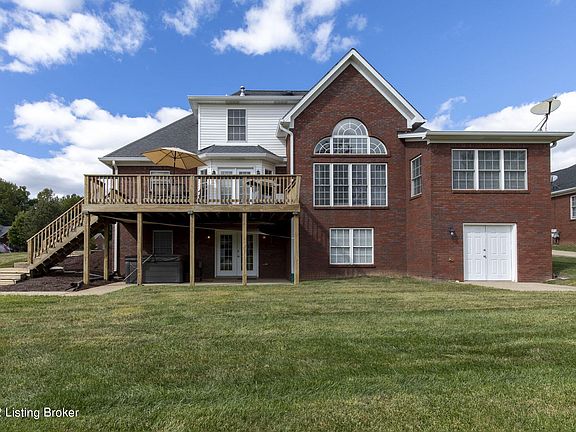 2nd image of 6619 Sycamore Bend Trce