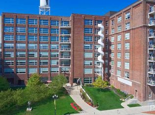 401 SW Water St UNIT 408, Peoria, IL