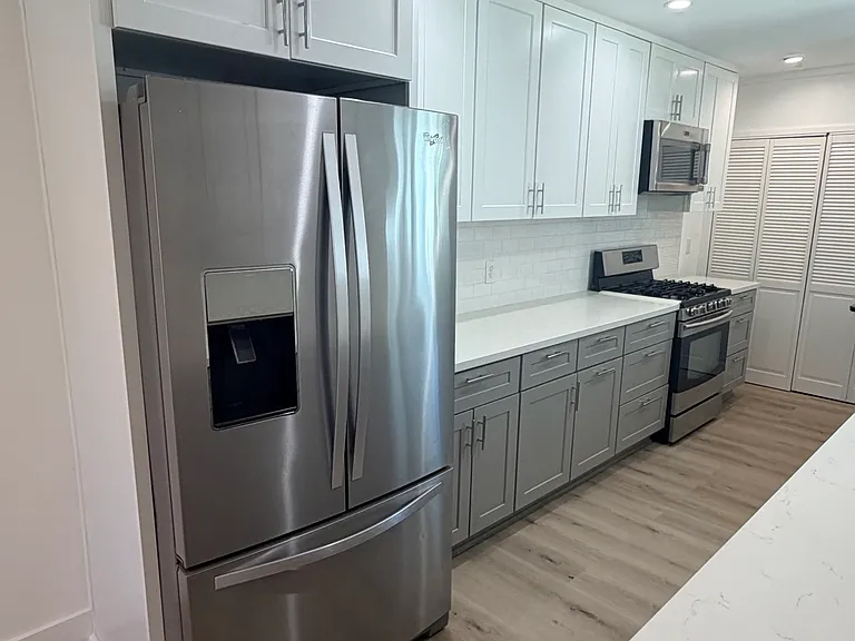 10937 Whitaker Ave — Photo 5