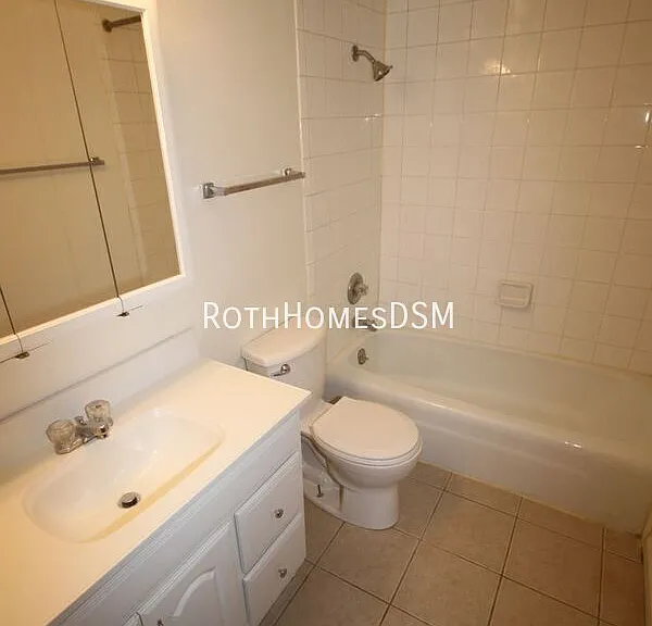 517 N John Wayne Dr #6 — Photo 9