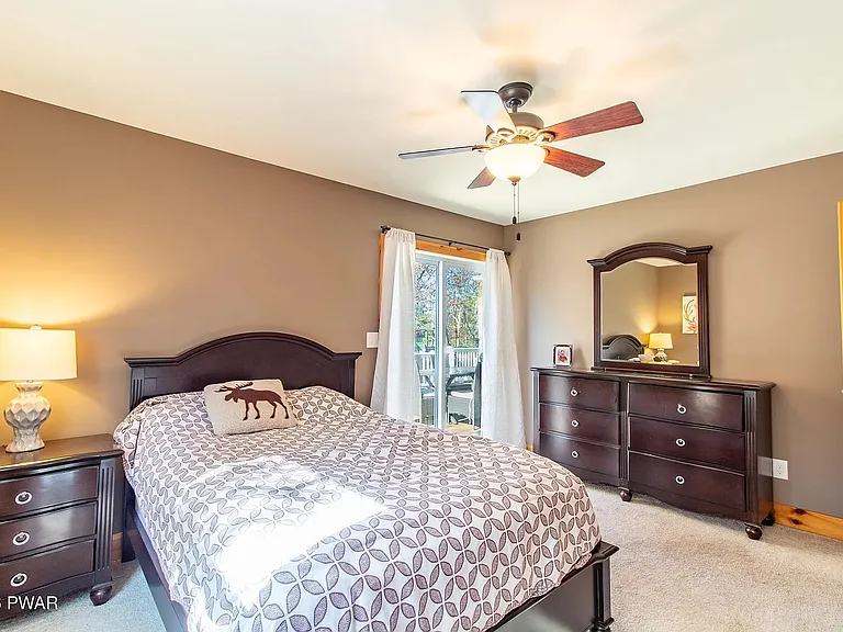 111 Woodcrest Dr — Photo 23