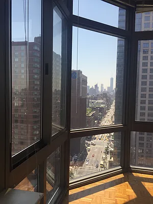 Rented by Chelsea Tower | media 5