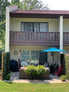 5th image of 36 Wilshire Heights Dr #36