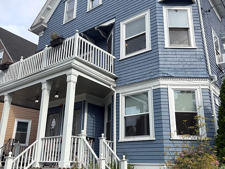 390 Lloyd Ave #1 — Photo 14