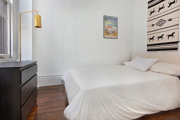 Rented by Douglas Elliman | media 18