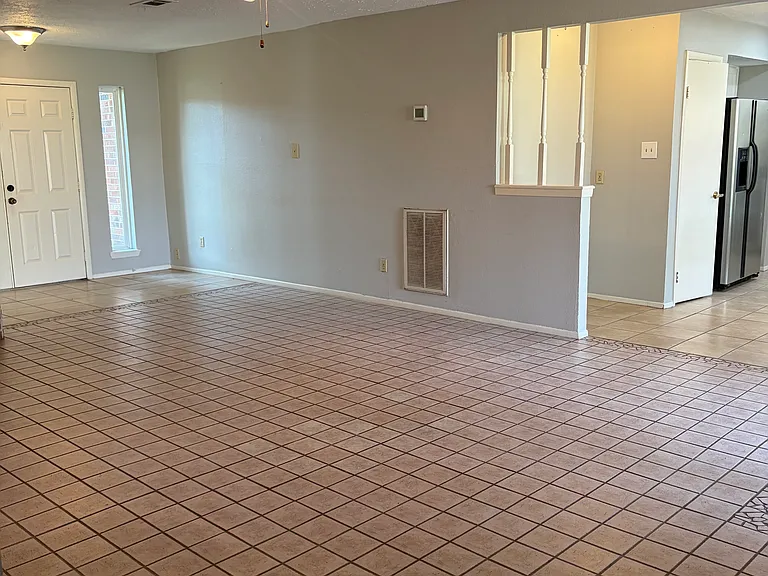 13248 Bluff View Dr — Photo 8