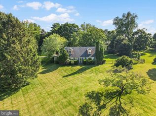 16 Galicia Dr, Phoenixville, PA 19460