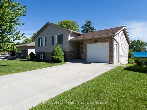 59 Albert St, West Perth, ON N0K 1N0