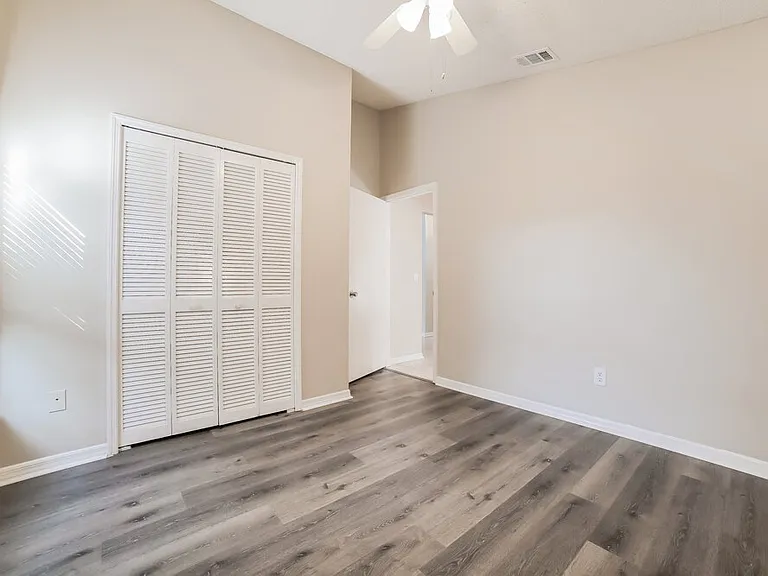 4111 Quail Briar Dr — Photo 13