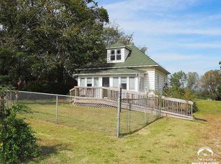 62 Highway 40, Lecompton, KS 66050