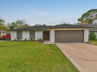 16742 Townes Rd, Friendswood, TX 77546