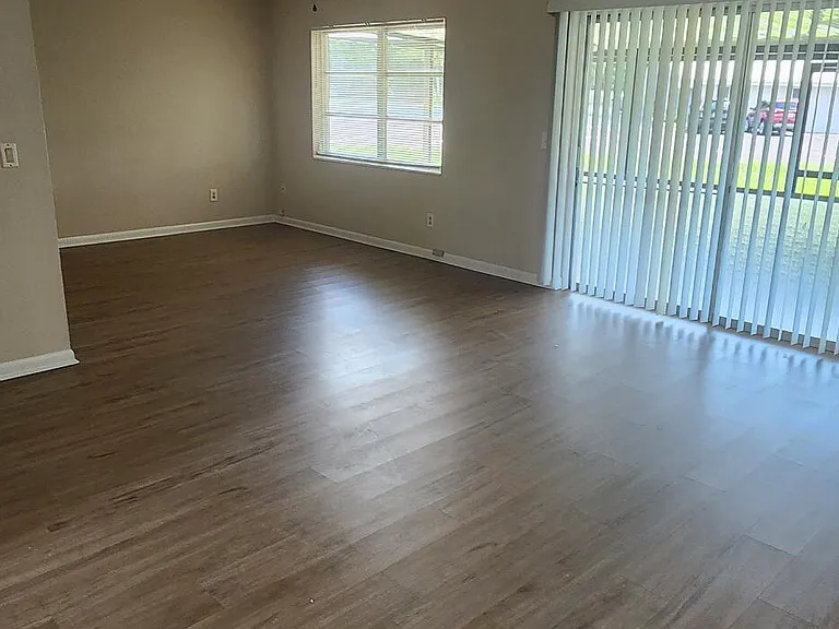 1003 Coronado Dr — Photo 18