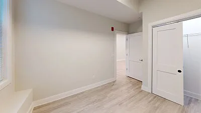 4 bed, 1100 sqft, $7,995 — Photo 4