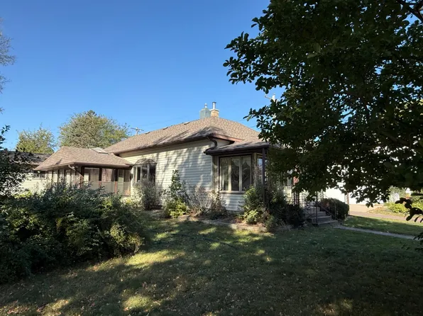 810 S Mill St, Redwood Falls, MN 56283