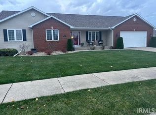 5733 Yellow Wood Dr, South Bend, IN