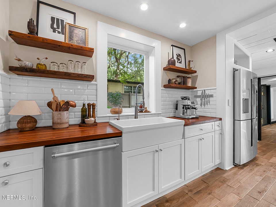 1st image of 6975 OAKWOOD Drive