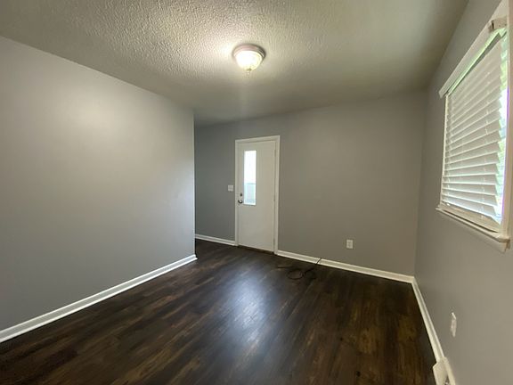 3rd image of 1234 Rolling Ln
