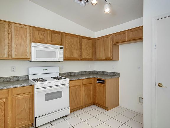 3rd image of 6787 W Dovewood Way