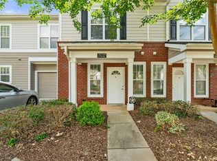 15217 Coventry Court Ln, Charlotte, NC 28277