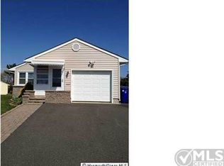 20 Cheddar Pink Cv, Toms River, NJ