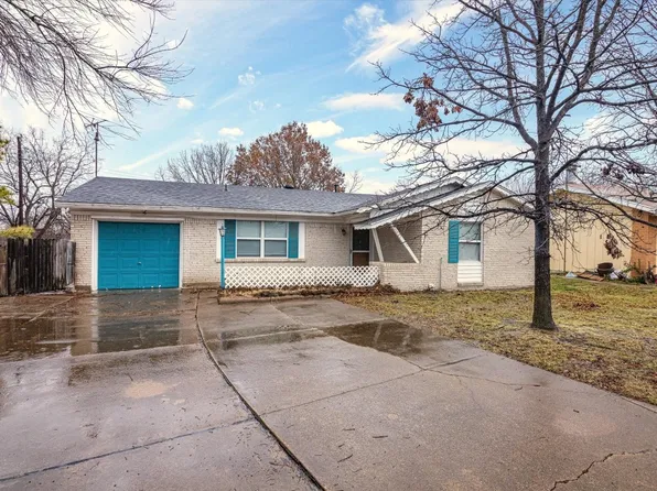 2612 Linda Dr, Ennis, TX 75119