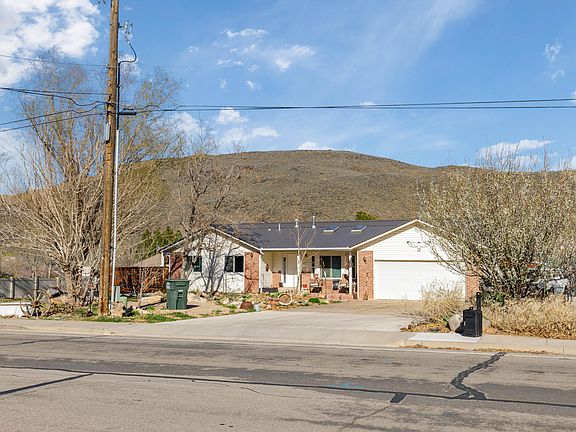 2nd image of 599 S Westfield Rd