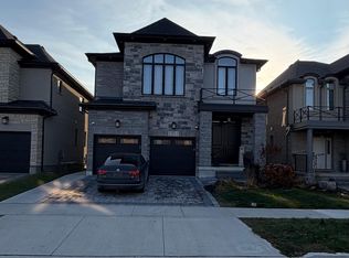 115 Pondcliffe Dr, Kitchener, ON N2R 0M3