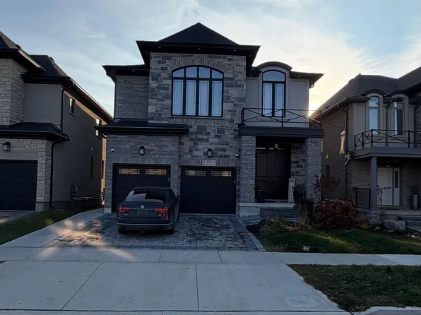 115 Pondcliffe Dr, Kitchener, ON N2R 0M3