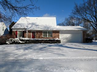 1525 Shubel Ave, Lansing, MI 48910