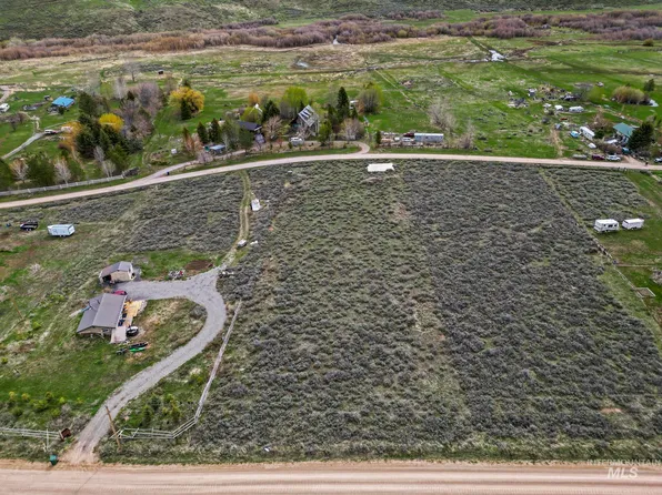 Willow Creek Rd, Fairfield, ID 83327