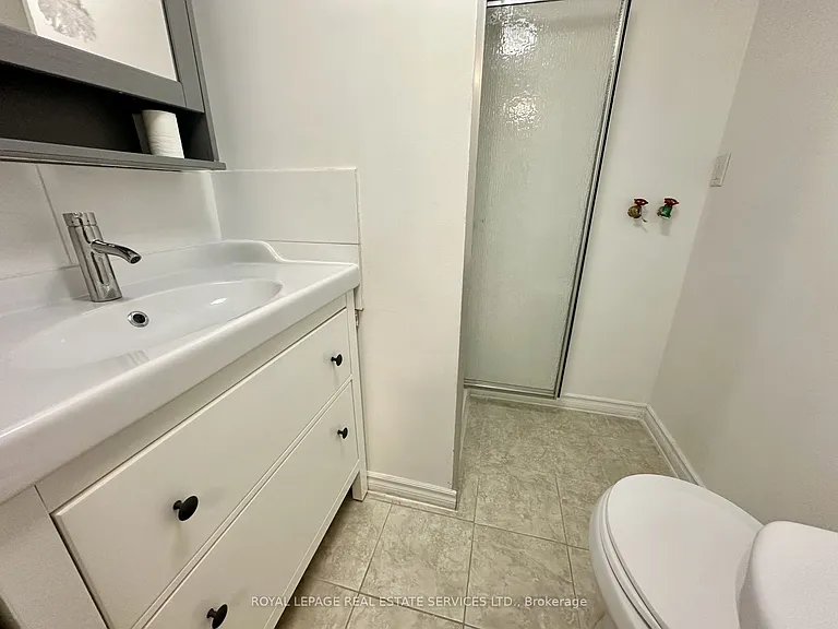1365 Willowvale Gdns #BASEMENT — Photo 7