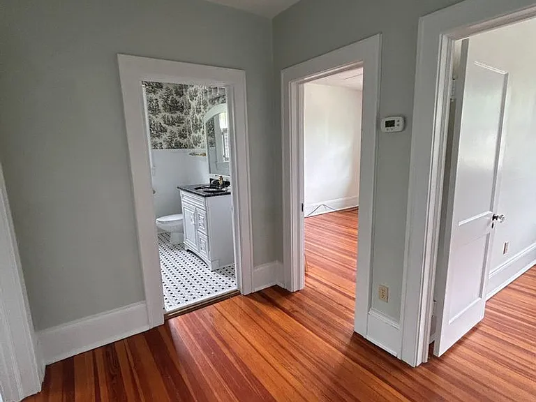 505 Camilla St SE — Photo 25