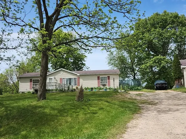 26890 Jefferson Center St, Cassopolis, MI 49031