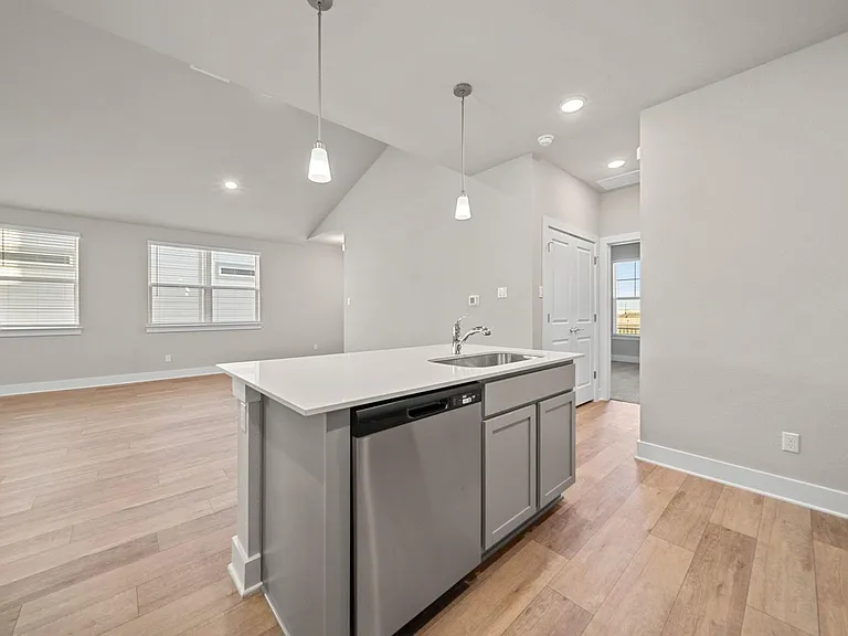 219 Pinnacle Ln — Photo 19