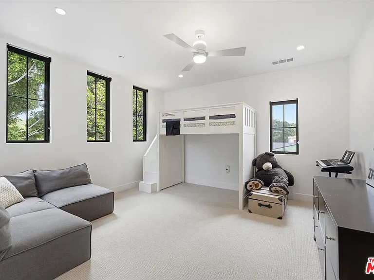 11003 Ocean Dr — Photo 30