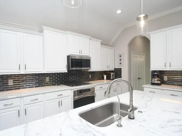 6304 Wood Creek Ln, League City, TX 77573