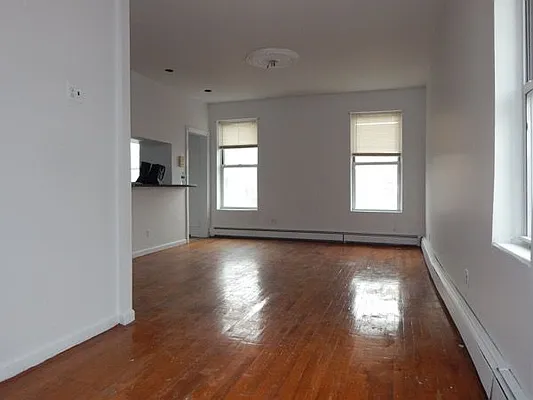 Rented by Realty Collective | media 1