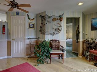 1320 Nichols St, Anchorage, AK 99508