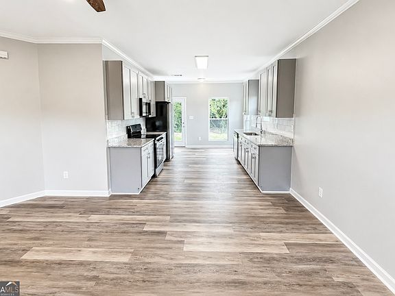 5th image of 7 Green Rd