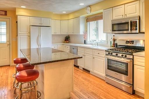 5th image of 21-A Tremont St