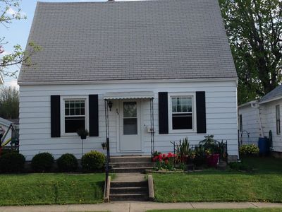903 E Benton St, Wapakoneta, OH, 45895