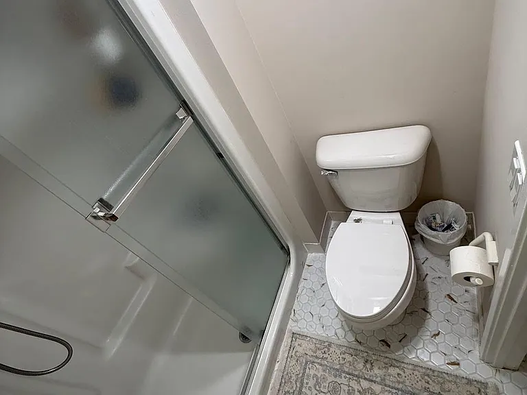 7 N Columbus Blvd #212 — Photo 29