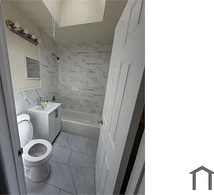4537 Loring St — Photo 5