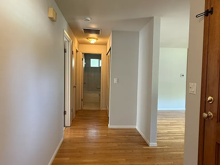 5717 208th St SW — Photo 3